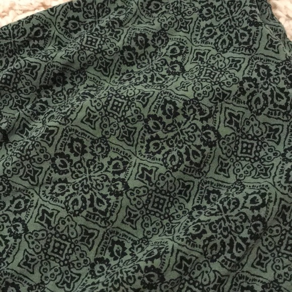 Skirt - Picture 2 of 3